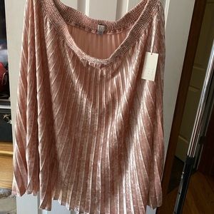 Velvet pleated skirt